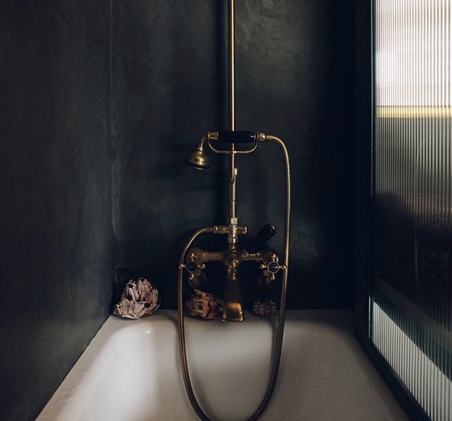 Dark and moody bathroom via @maison_de_base