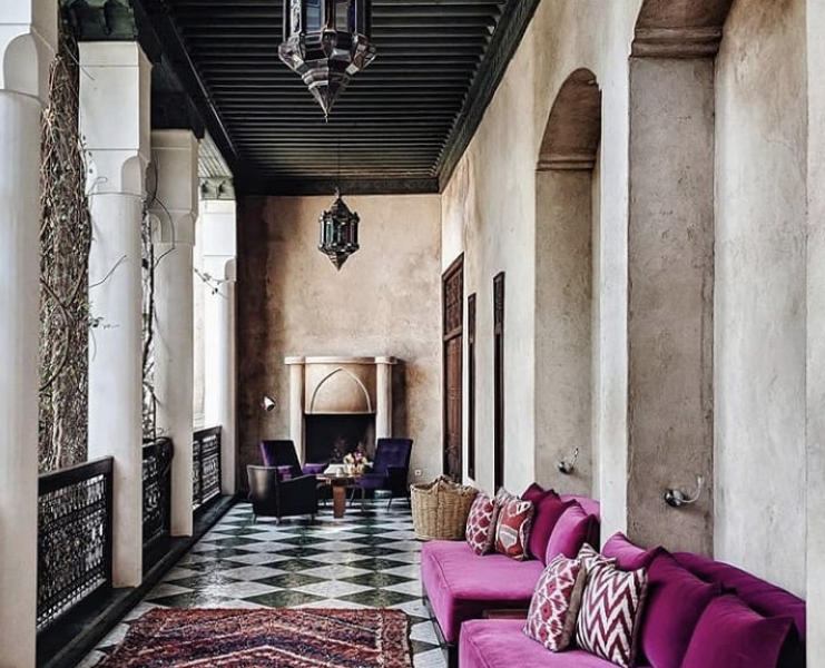 Hot pink velvet sofas via @architerior